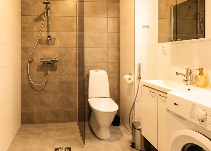 Ihastuttava Luhtitaloyksioe Коккола